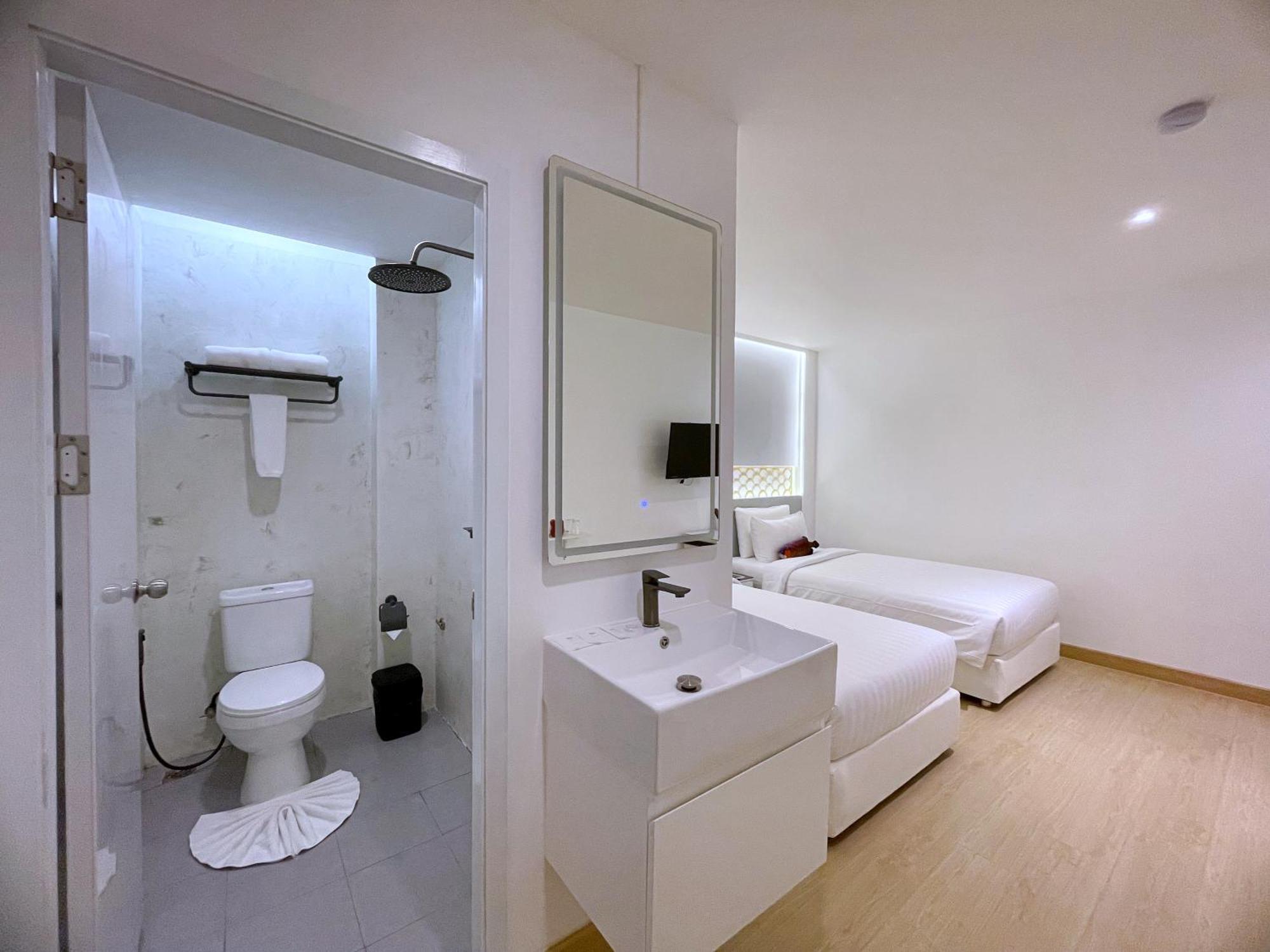 الشقق الفندقية بانكوكفي  Arawana Express Sukhumvit 22 المظهر الخارجي الصورة